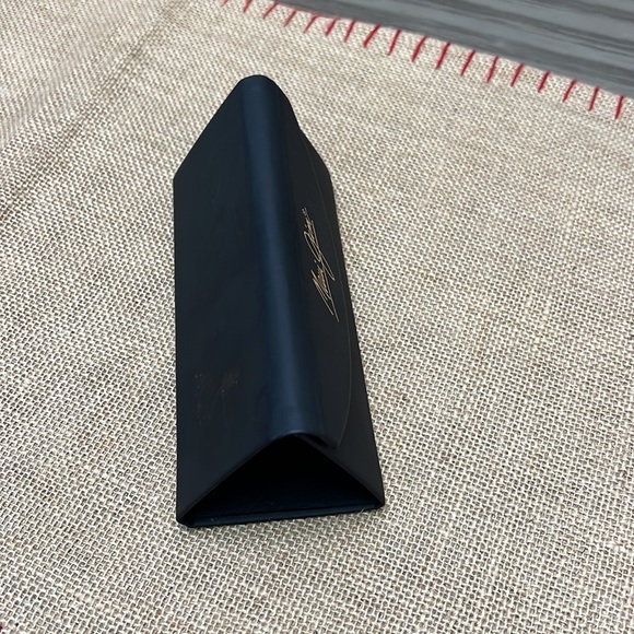 MAUI JIM GLASSES CASE UNISEX - Picture 2 of 10